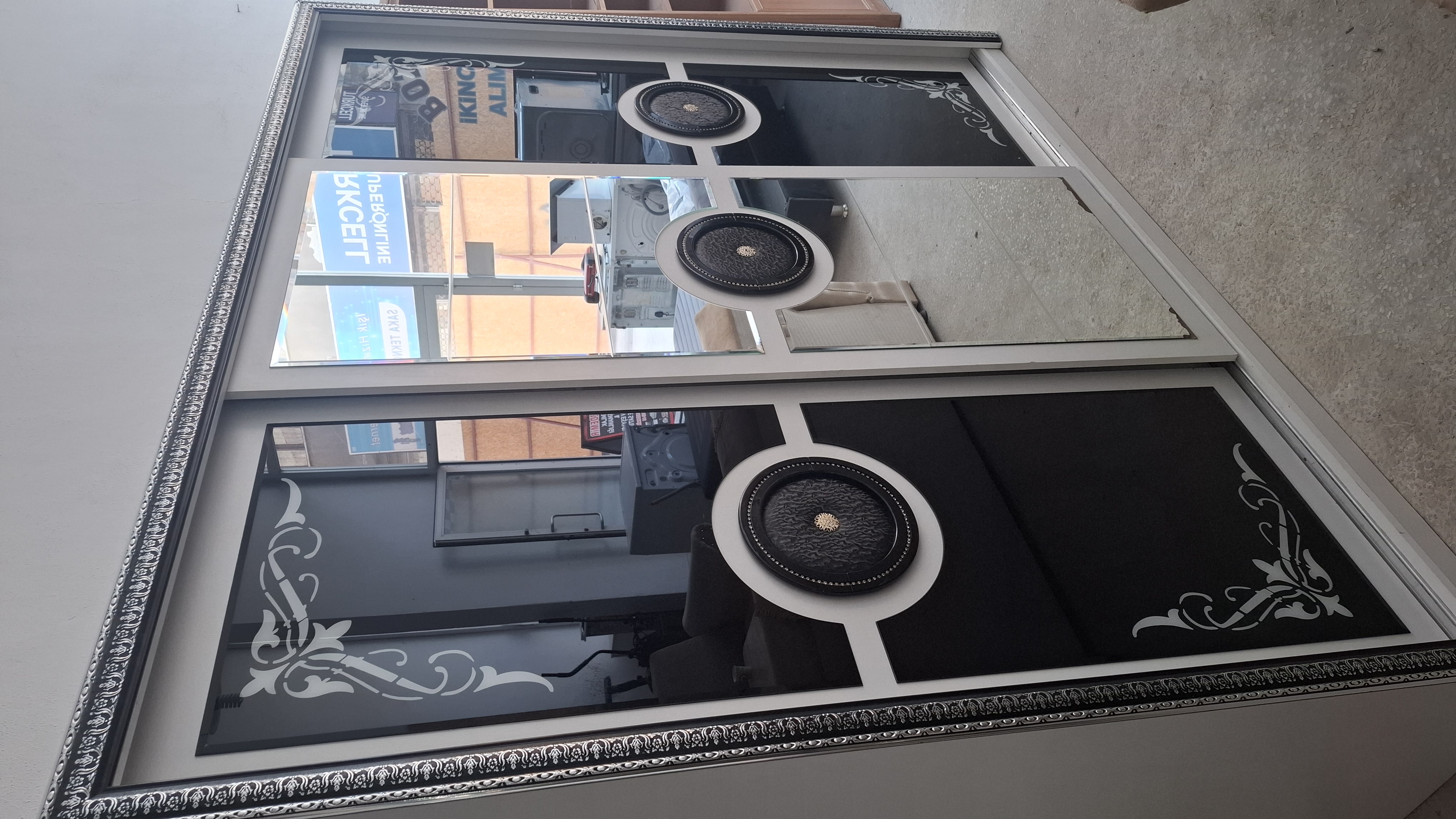 3 SÜRGÜLÜ GARDROP